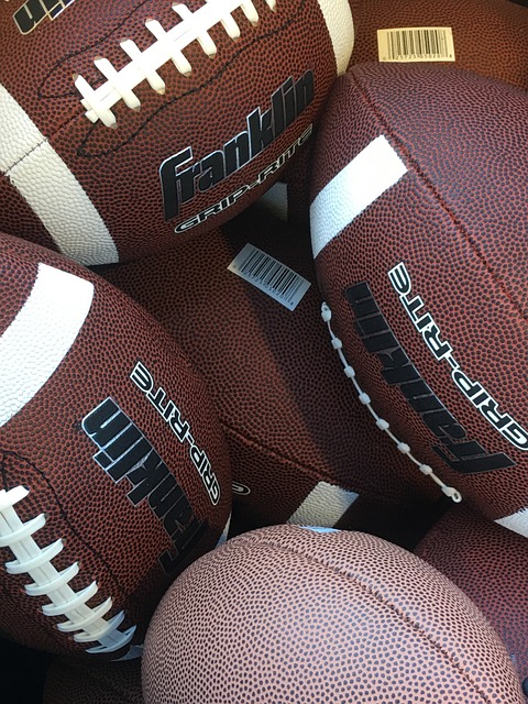 韩国一高速公路在建桥梁倒塌致3死5伤 现场画面公布.